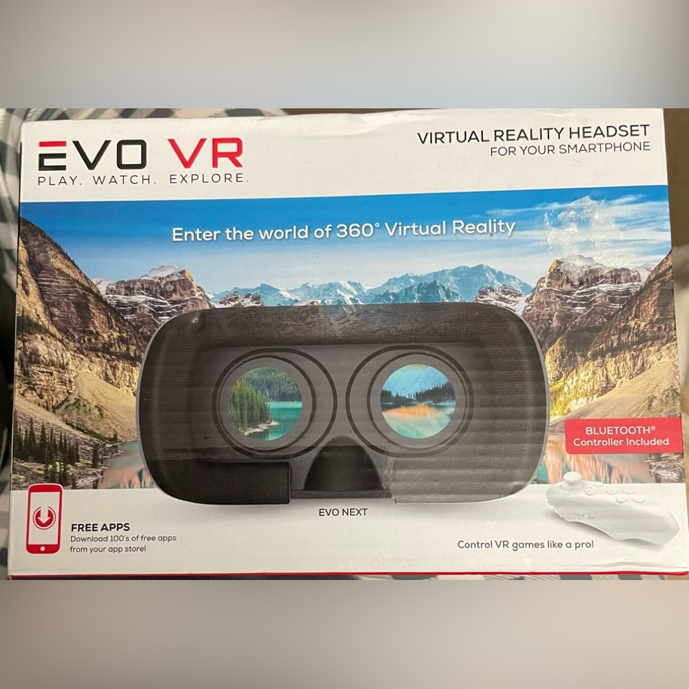 EVO VR virtual reality headset